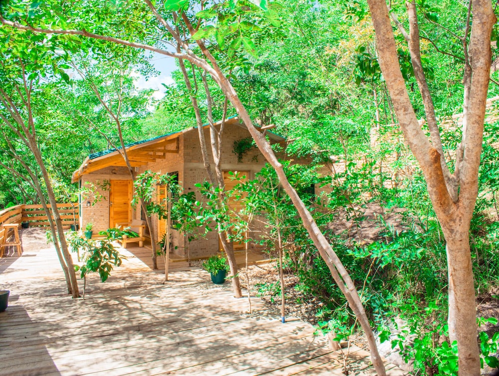 Aika Sunrise Treetops Home