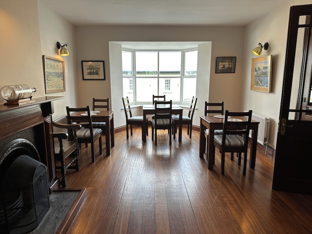 Eldon's Bed & Breakfast
