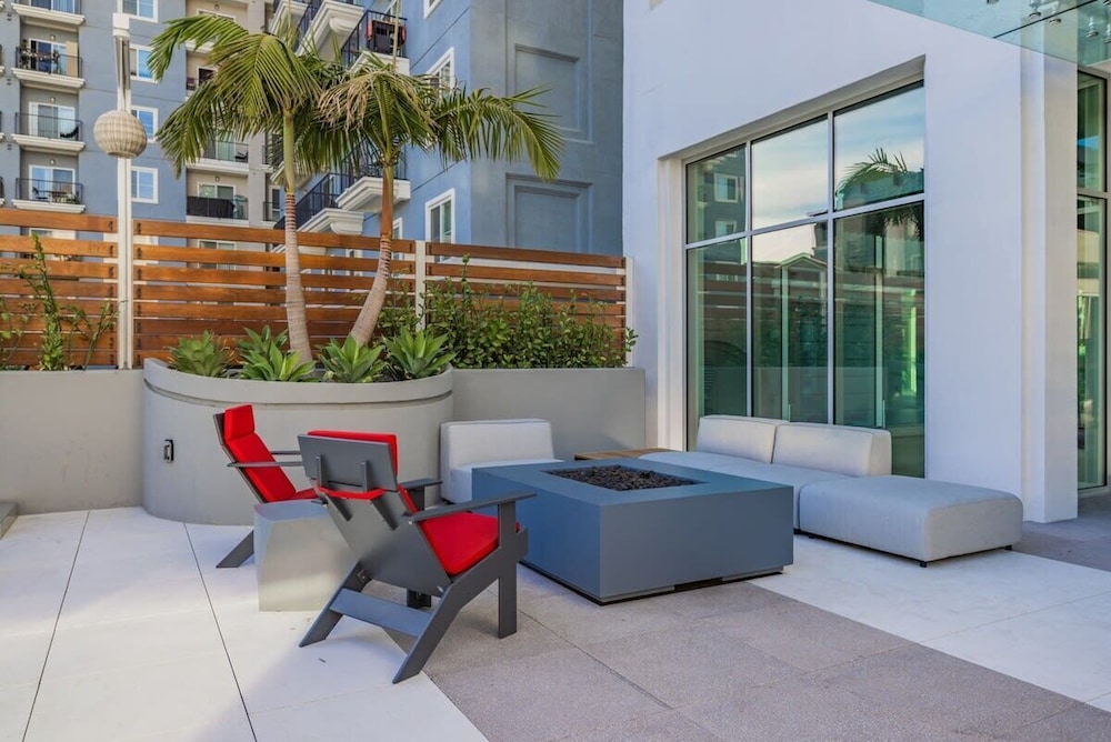@marbella Lane - 3BR Coastal Retreat w/ Luxe Touch
