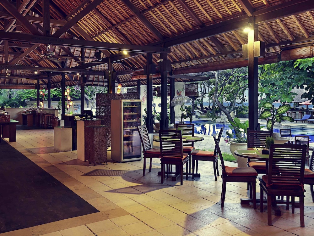 Mercure Resort Sanur 56