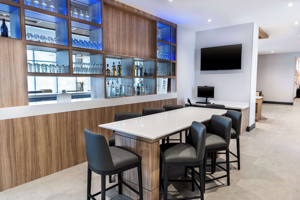 Hyatt Place Eagle Pass
