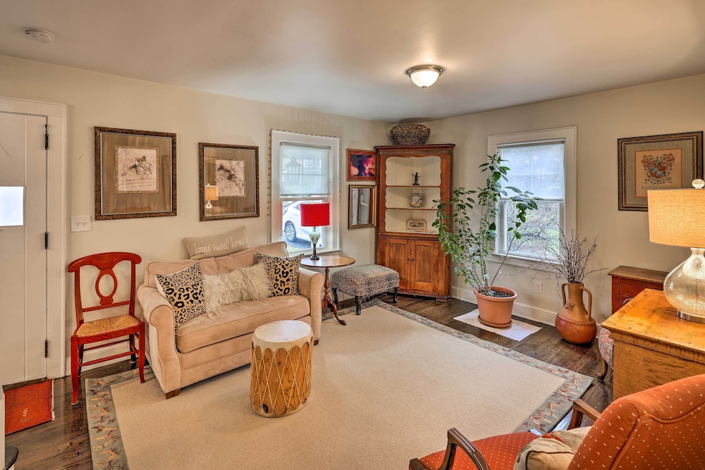 Bridgeport Vacations - Bridgeport Vacation Rental - Walk to Beach! - Property Image 20