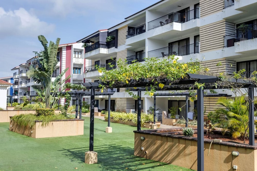 2BR w Pool Sauna 2km to Baga Calangute Beach