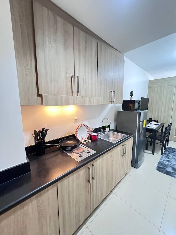 SHORE 1 RESIDENCES
