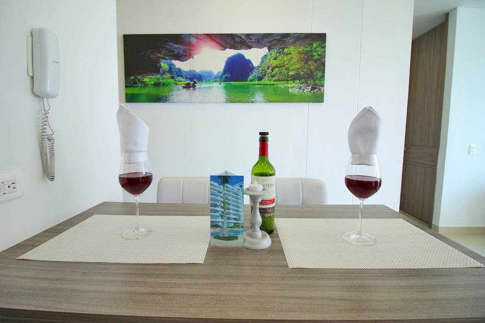 Apartamentos SOHO Elite - Frente al Mar