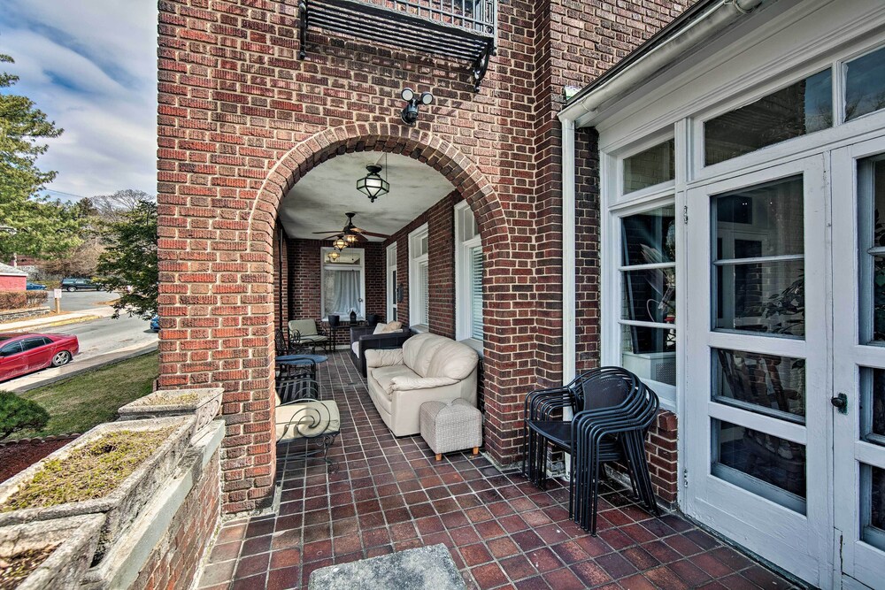 1 Mi to Reading Pagoda: Cozy Apt w/ Patio Access! view 3