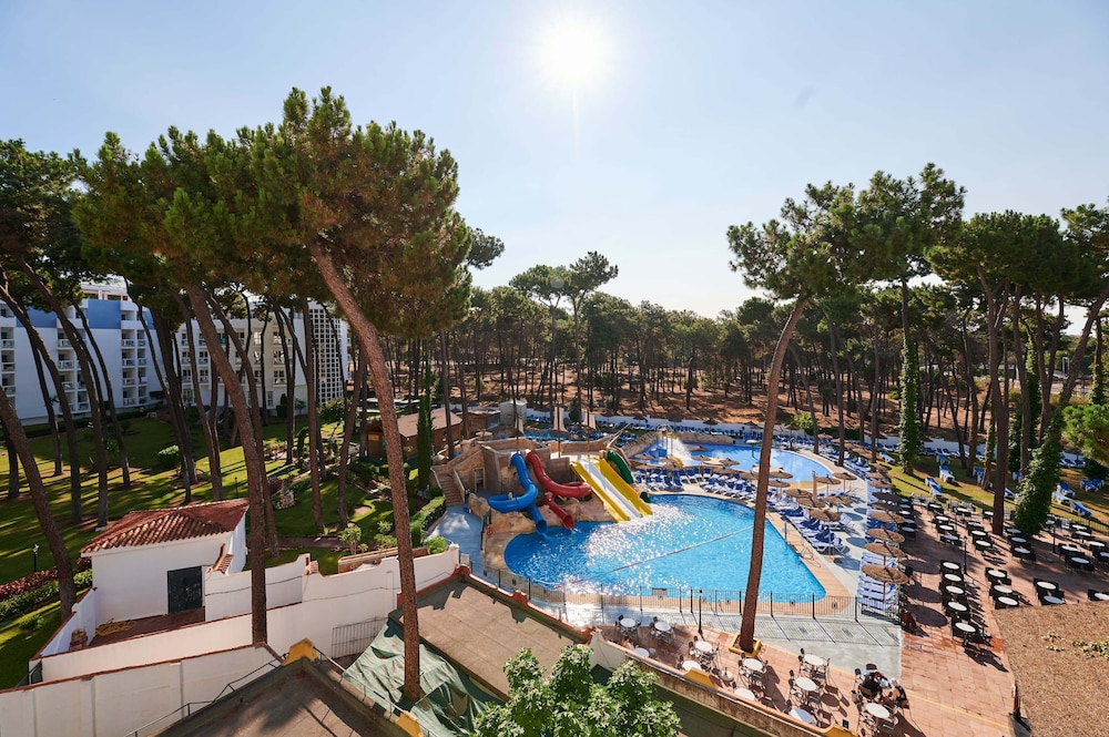 Hotel AluaSun Marbella Park - Image 1