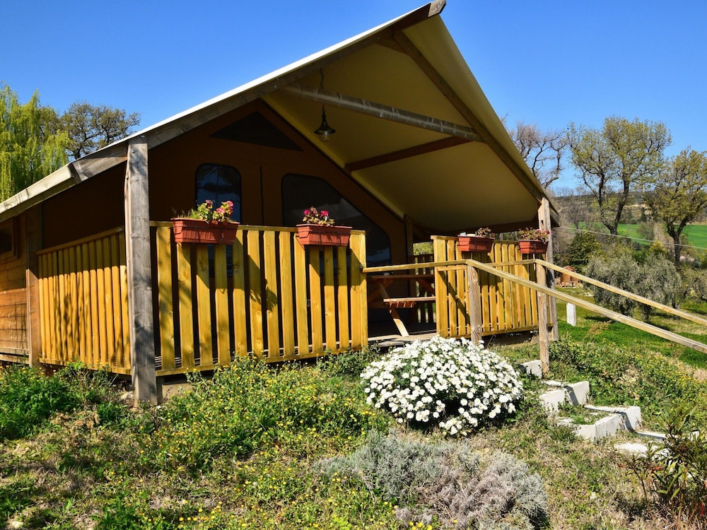 Glamping in Italy Near Adriatic Beaches