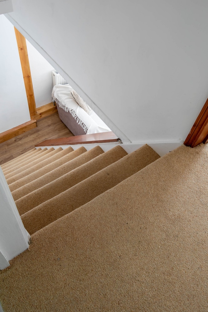 Stylish 2Bd Family Hideaway In Dover