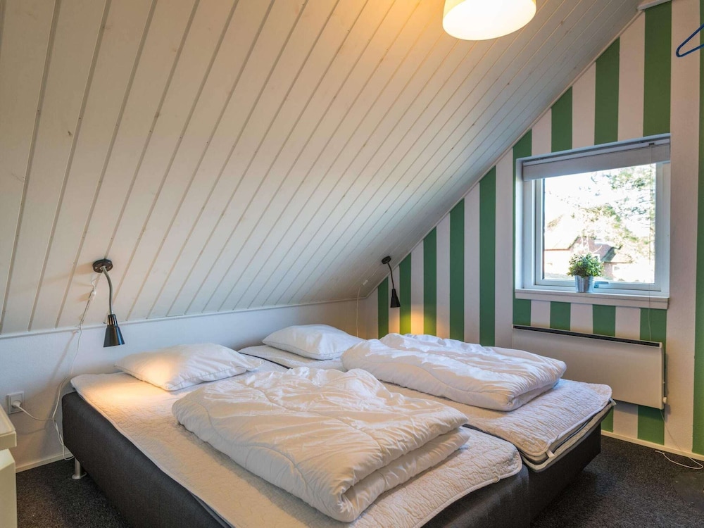 Cozy Coastal Retreat in Fano-by Traum view 4