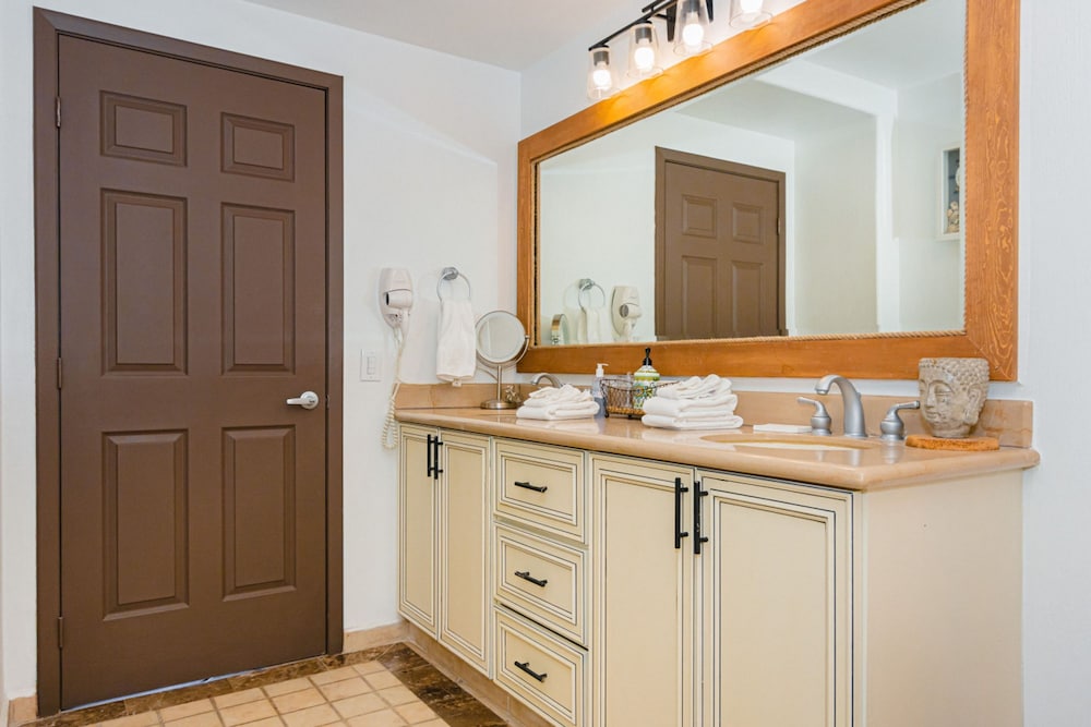 2BR Beachfront Escape in Puerto Penasco