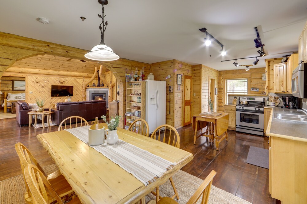 Rustic Tustin Cabin on 7 Acres w/ Fire Pit  Porch - Property Image 22