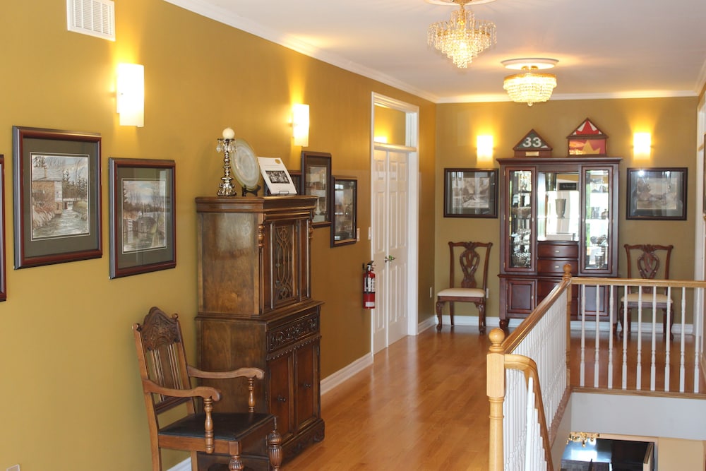 1840 Guest House