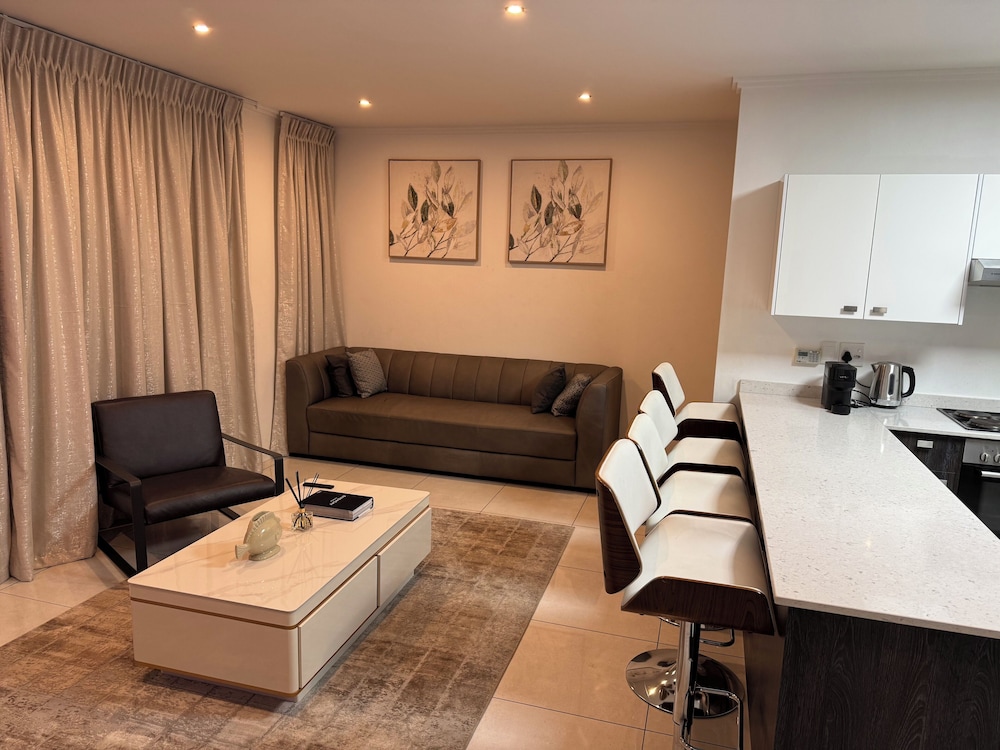 2BR-2BA - Rivonia Residence 1