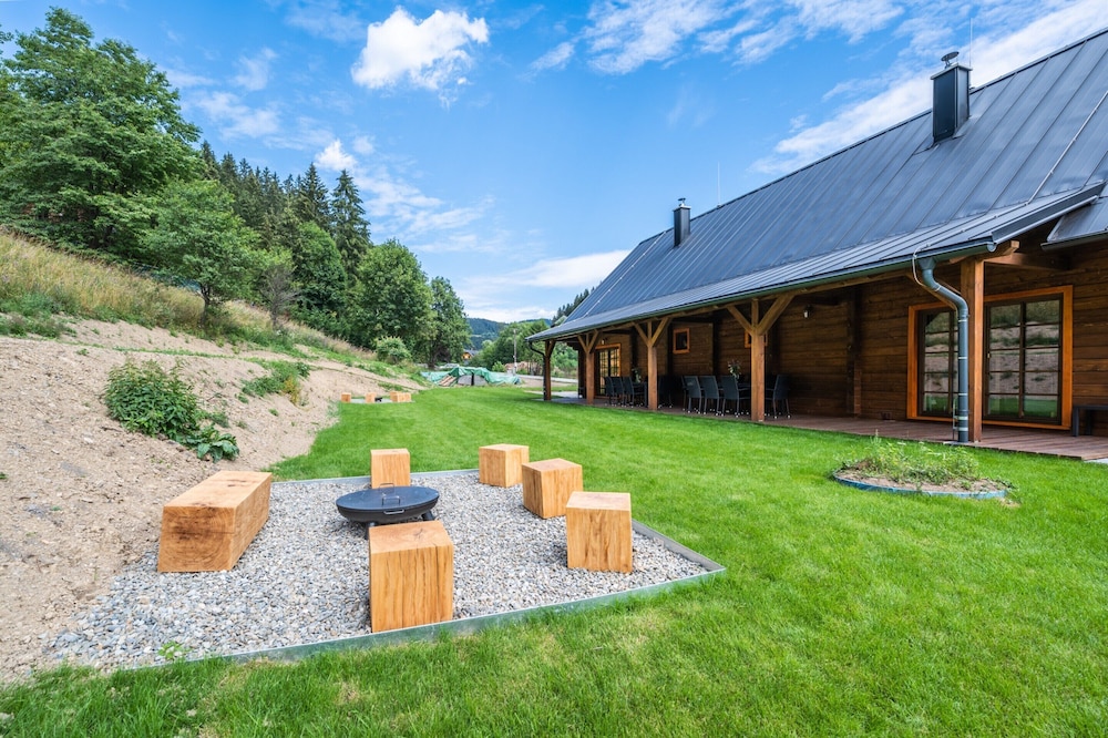 Tranquil Villa in Velke Karlovice