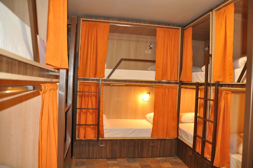 Pikasso - Hostel