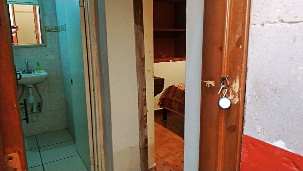 Zacatecas Vacations - Hostal Casa de las Margaritas Catedral - Property Image 2
