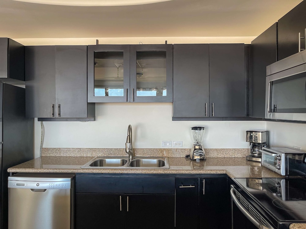Unwind in a Modern Condo With Stunning View
