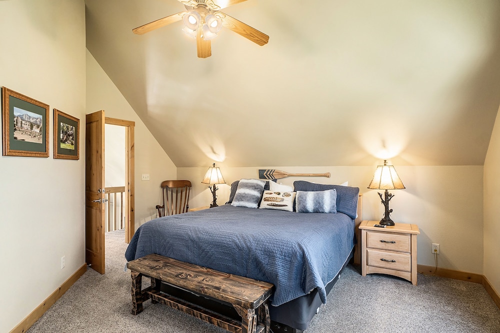 Cozy Solitude Cabins - Estes Park CO