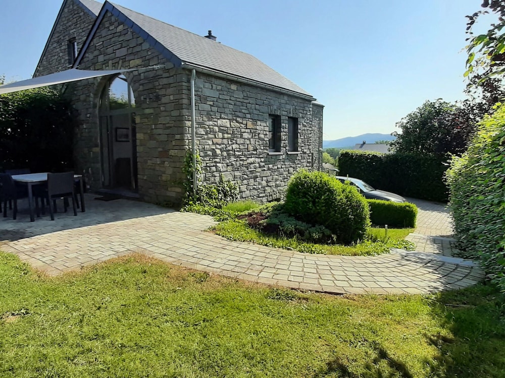 Scenic Cottage in Rahier view 3