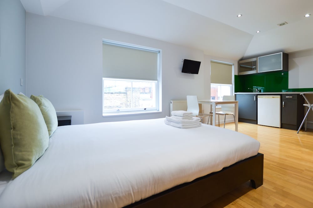Princes Square Serviced Apartments by Concept Apartments