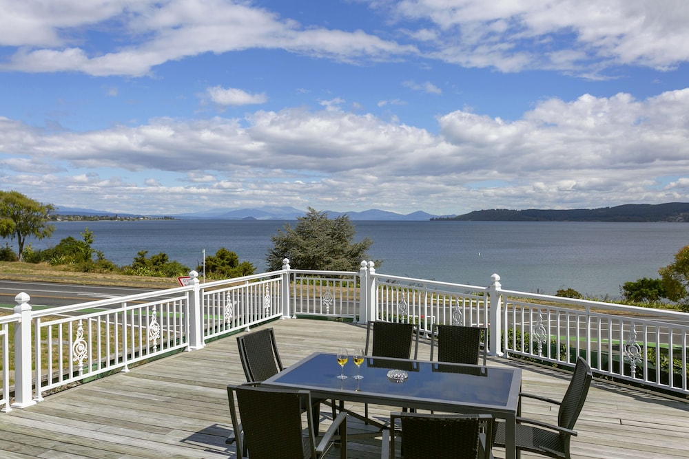 Taupo Thermal Motel & Spa - Adults Only