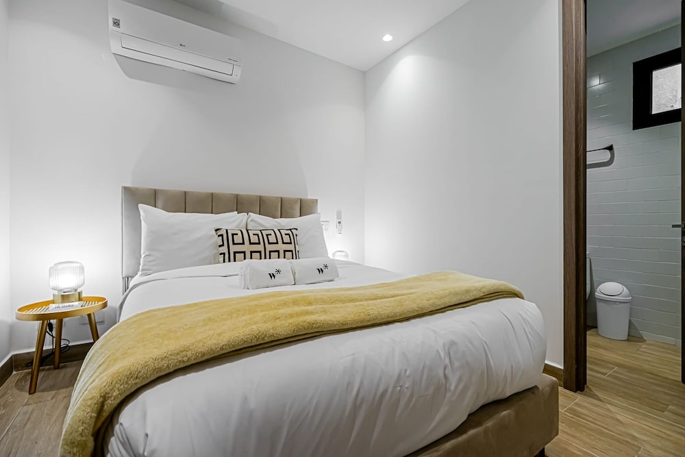 w Majestic 2BR w Modern Deco in Casco Viejo