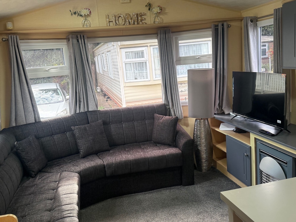 Seaside Getaways Chapel Saint Leonards - Sleeps 6