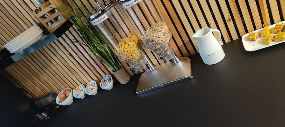 Hotel de la Paix Lyon Sud Givors - Property Image 11