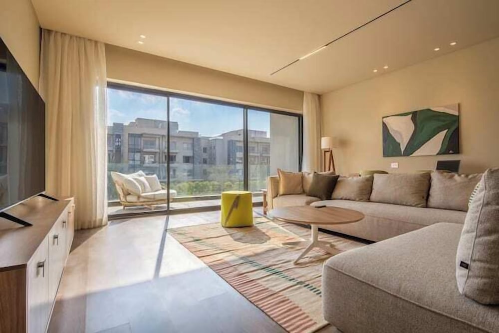 Meraviglia Lake View Residence New Cairo