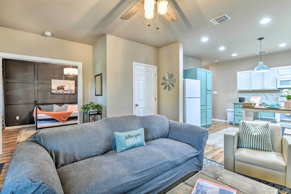 Charming San Antonio Home ~ 4 Mi to Downtown view 4