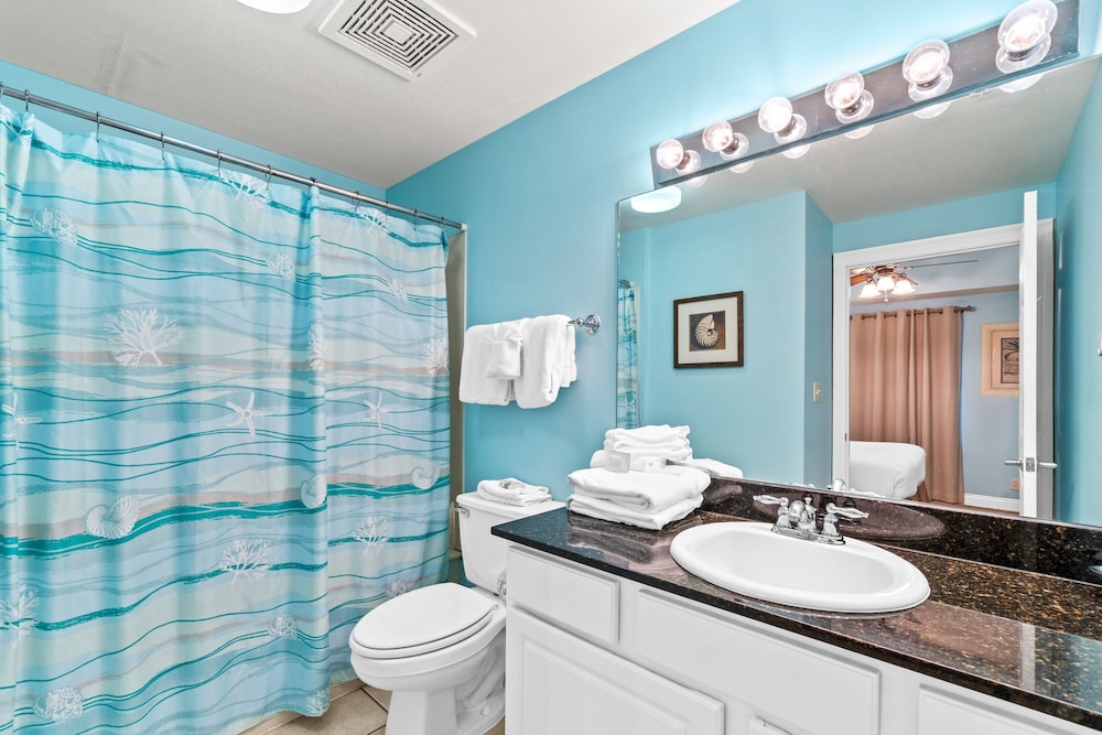 Calypso Beach Resort by Panhandle Getaways