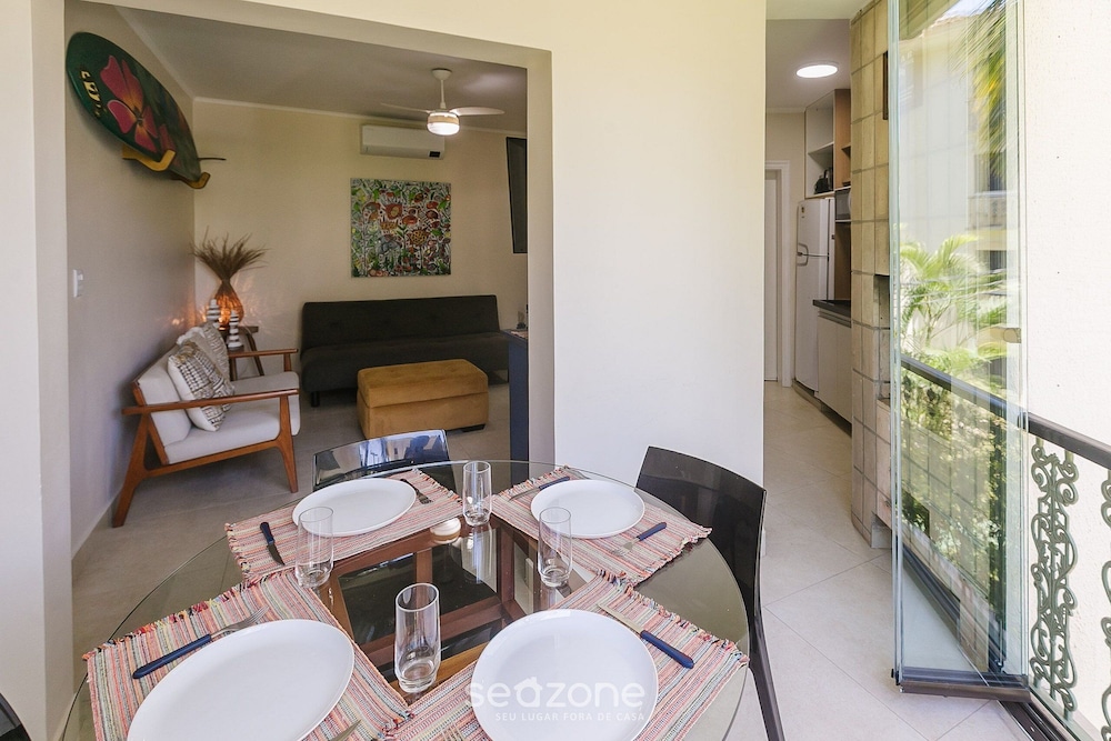 WTE - Resort-style Condominium 100m From the Beach