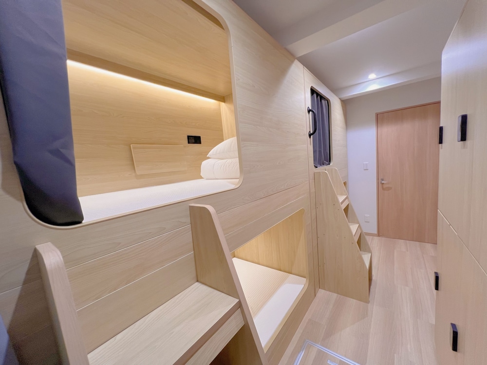 Snowball Hostel