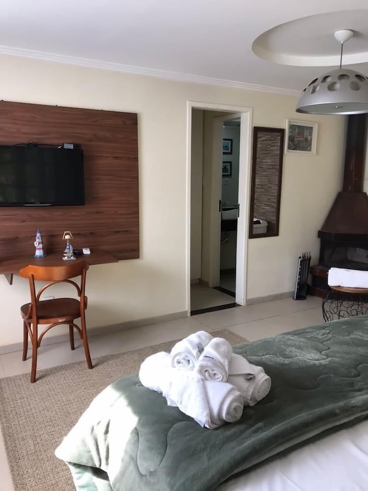 Pousada Quinta dos Doges Ltda