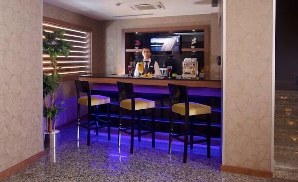 Hotel Momento - Özel Sınıf - Image 25