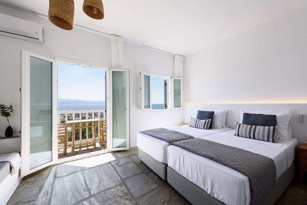 Phaedrus Living: Paros Cycladic Residences 7