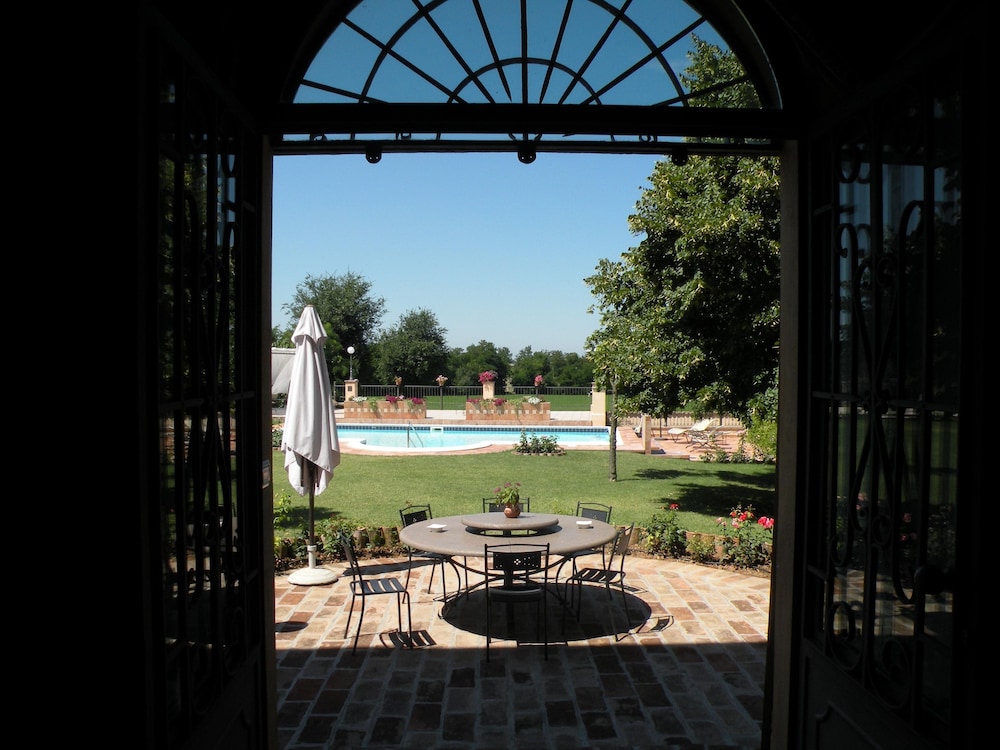 B&B & Residence Corte Bebbi