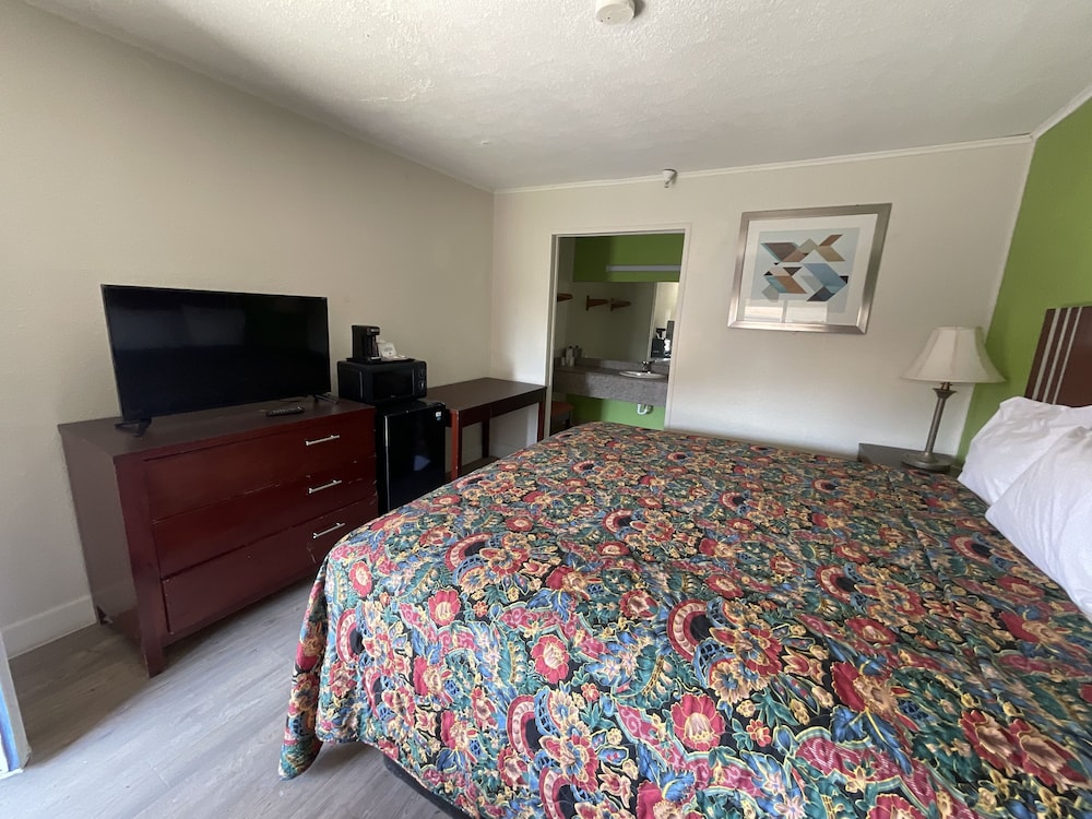 Beaumont Vacations - Executive Inn Suites - Property Image 15