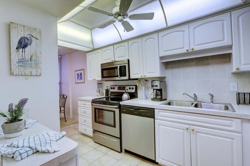 St Pete Beach Yacht and Tennis Club 503