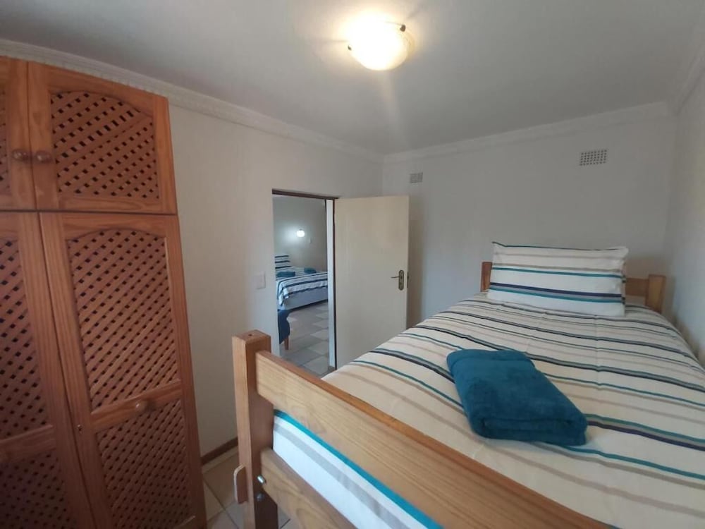 Crayfish Inn no.5 view 3