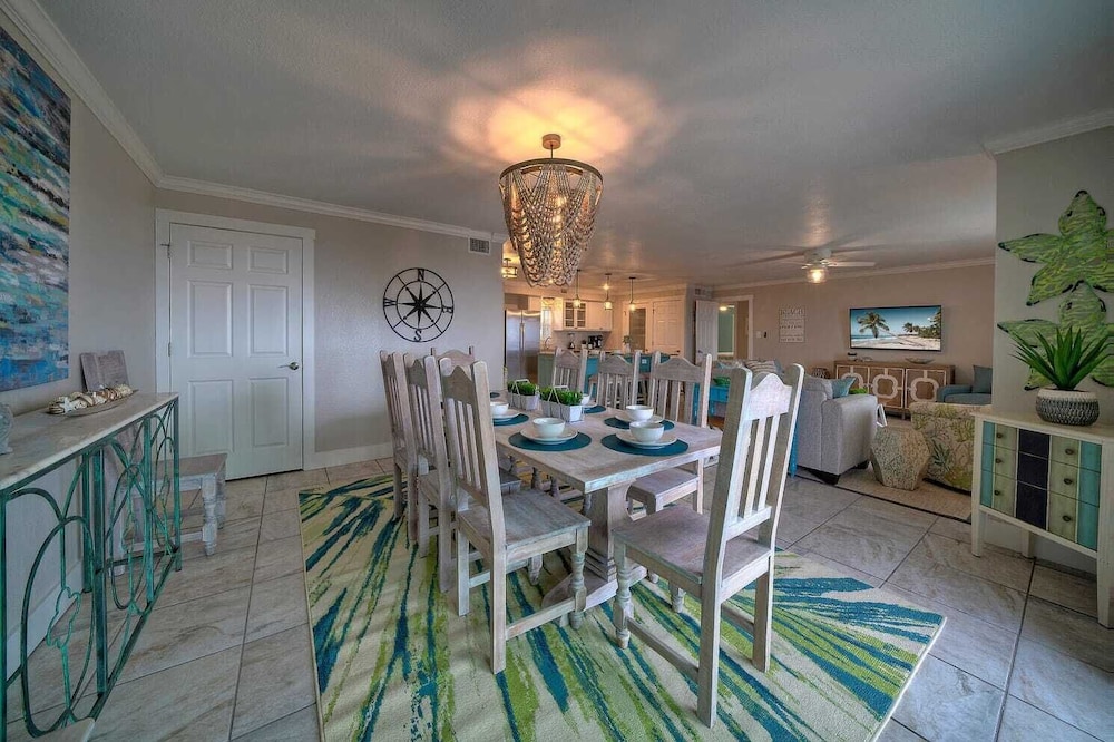 Gulf Views + Pools, Tennis, Pickleball & Beach Access Awesome Beachfront by Avantstay