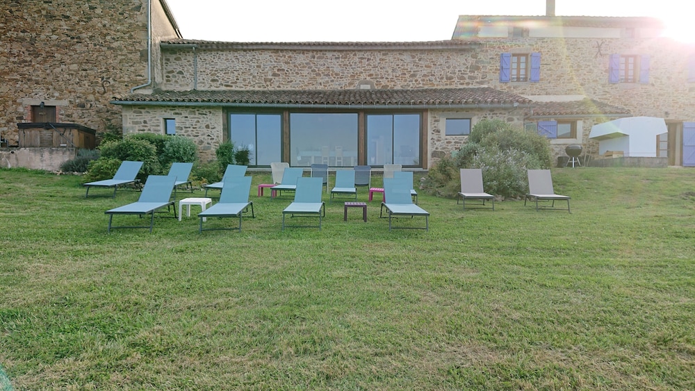 Gîtes et Chambres d'Hôtes Peyrecout Tarn