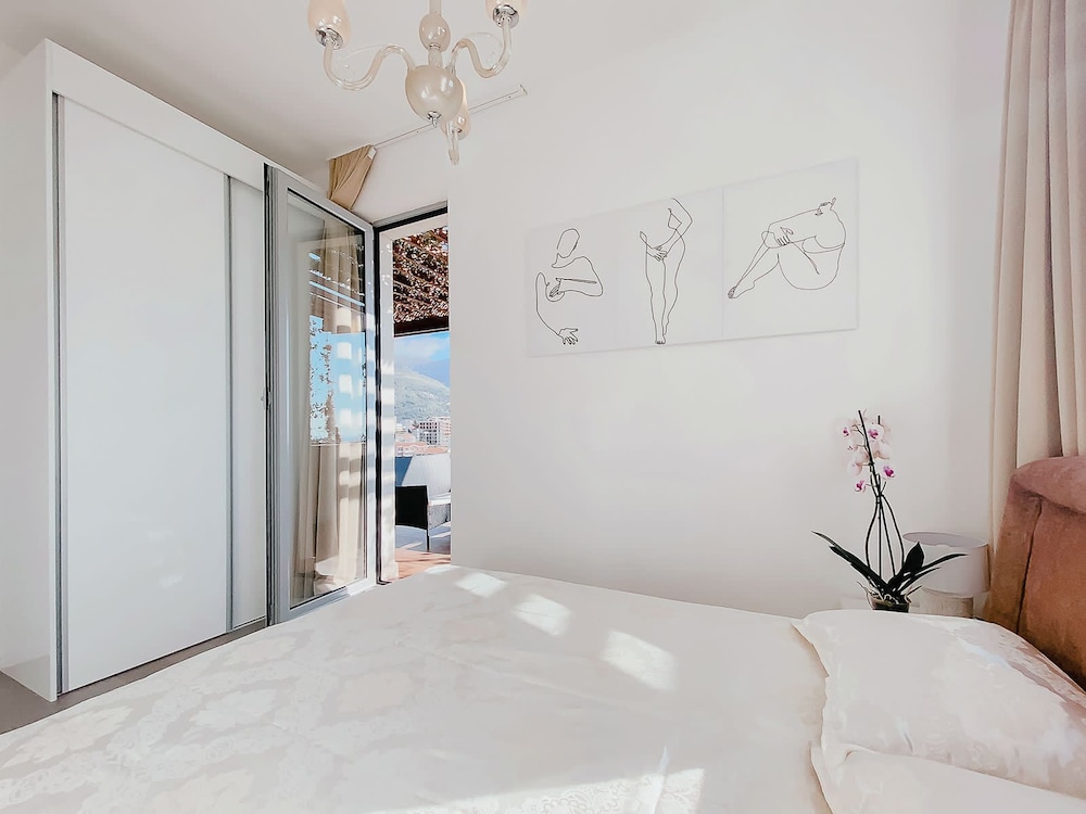 The Luxury Horizon Penthouse