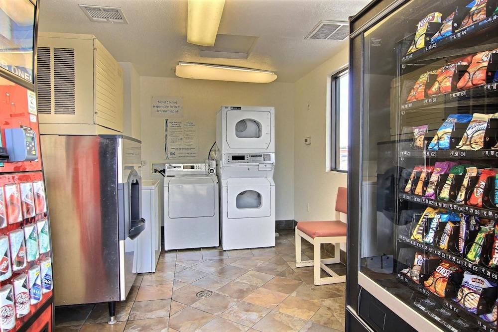 Motel 6 Austin, TX - Central Downtown UT