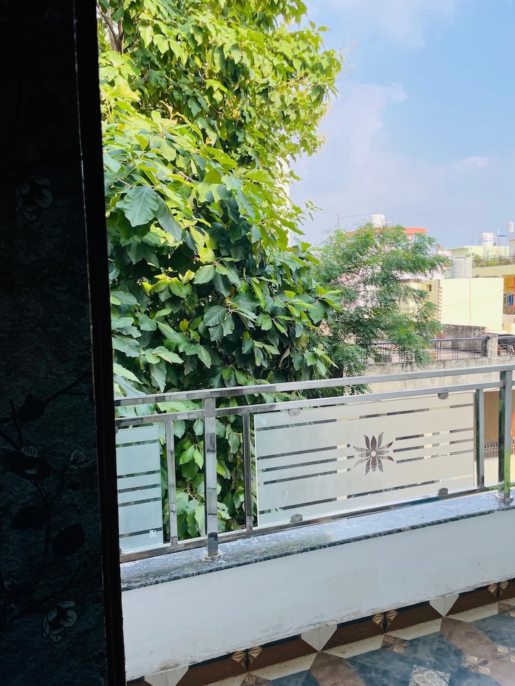 Kashi Cottage Homestay By GRB