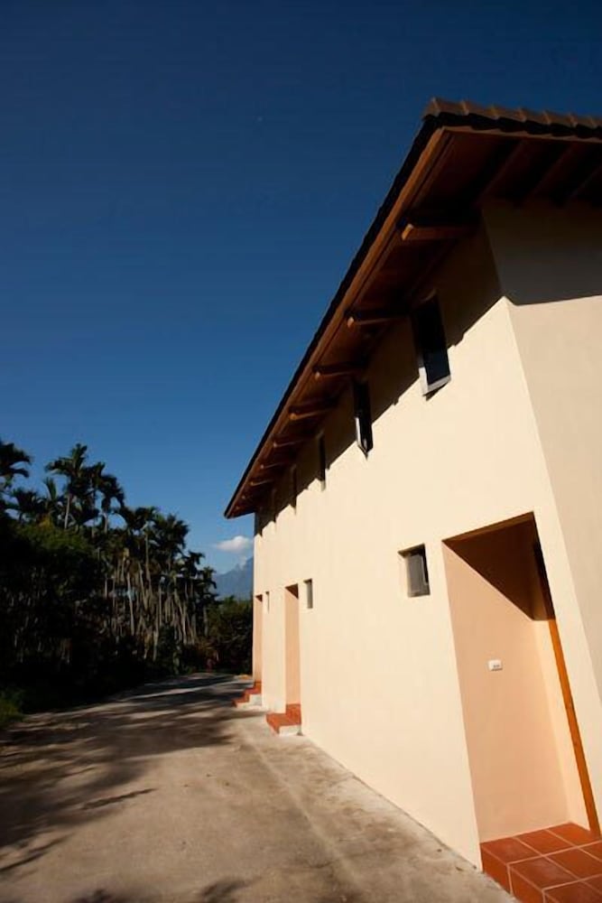 Yi-He Golden Homestay