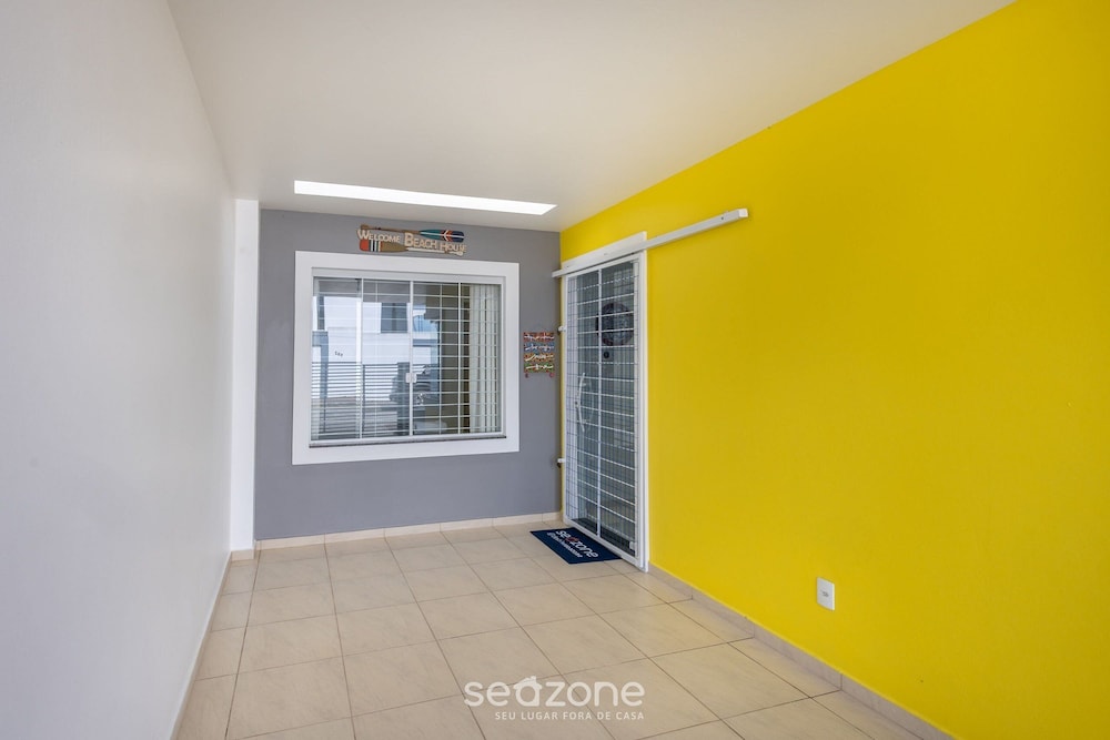 3BR House w/ BBQ & Garage 850m Beach Rdo0025