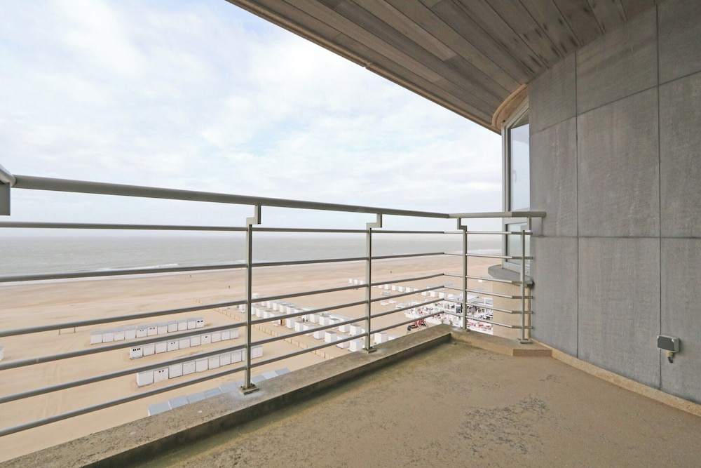 Apartment in Het Zoute With Sea Views