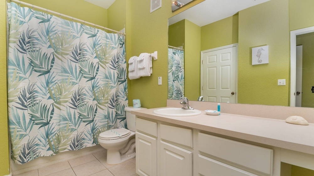 Windsor Hills Resort 3 Bedroom 2nd Floor Condo with Resort Amenity Access 3 Condo